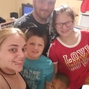 Meet your Posher, Marissa